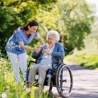 The Benefits of Companion Care: More Than Just a Helping Hand